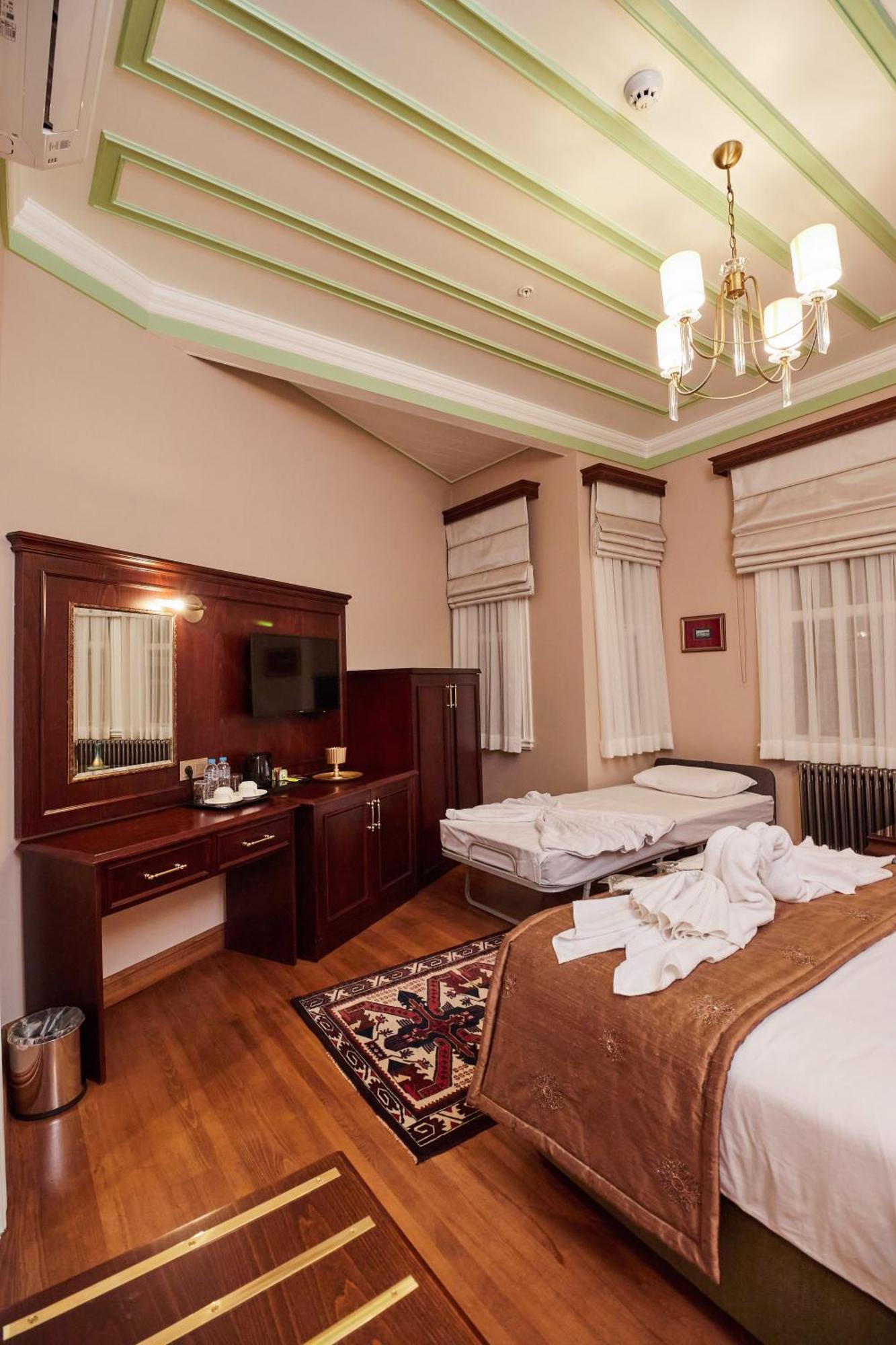 White Palace Old City Boutique Hotel Istanbul Room photo